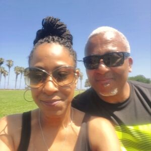 Meet your Poshers, Cookie N Chris